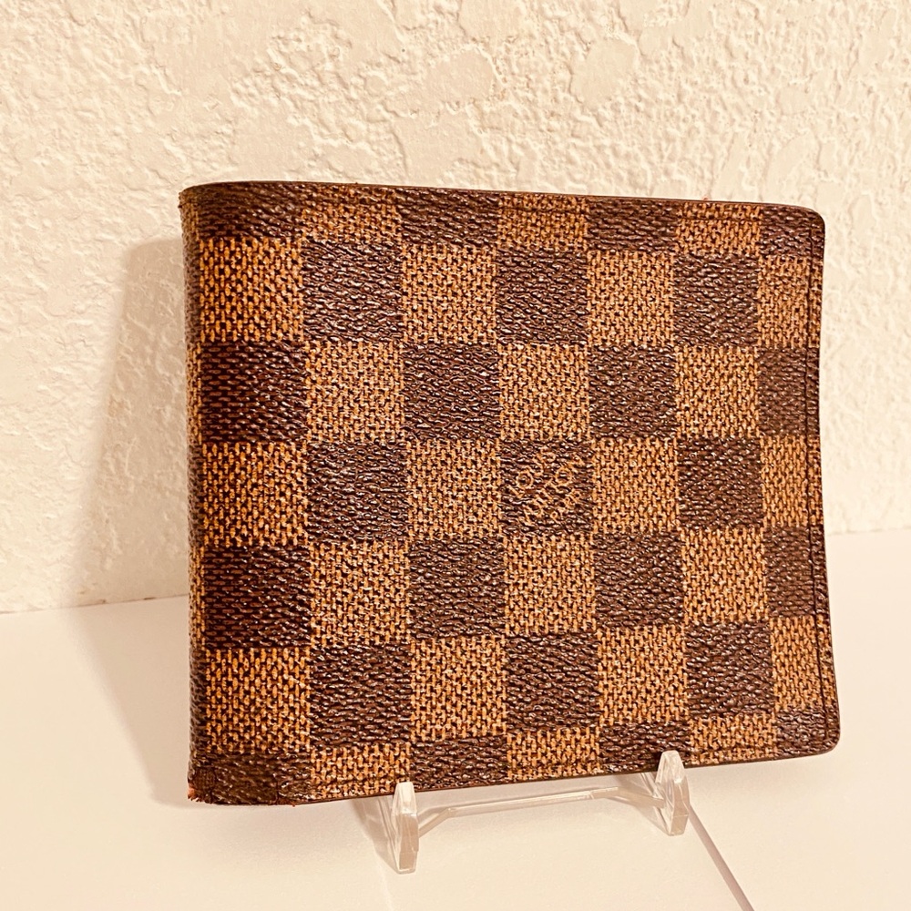 Louis Vuitton Damier men’s wallet